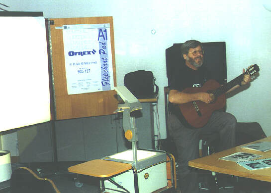 N6TX delivers his talk to a "captive" audience